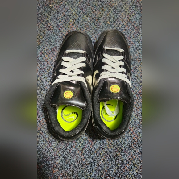 Nike Unify softball cleats - Picture 3 of 7